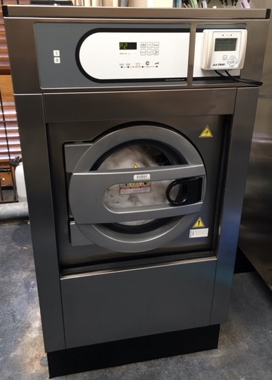 Domus DHS14L 14kg Industrial Washing Machine - Used Ex Rental